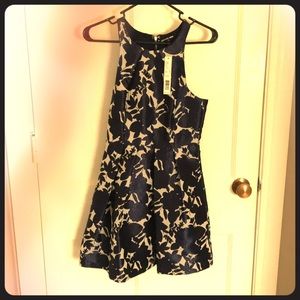 Foil Gianni Bini cocktail dress